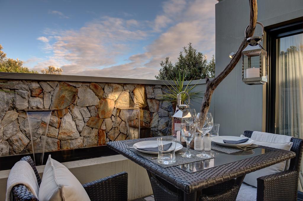 Retreat On Cliff Bed & Breakfast Knysna Exterior photo