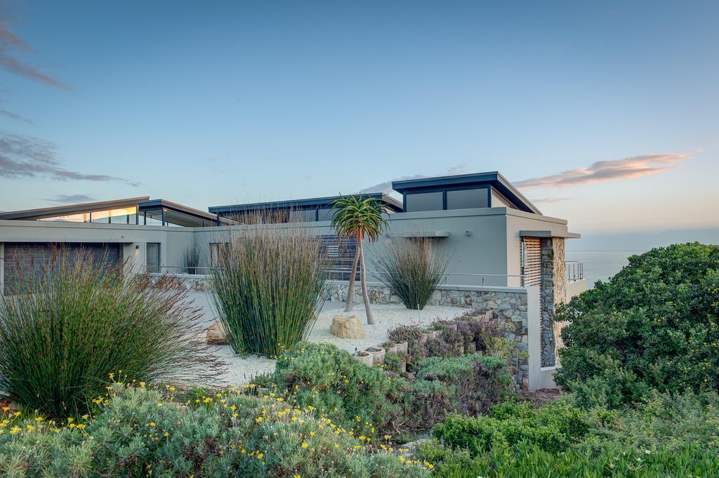 Retreat On Cliff Bed & Breakfast Knysna Exterior photo